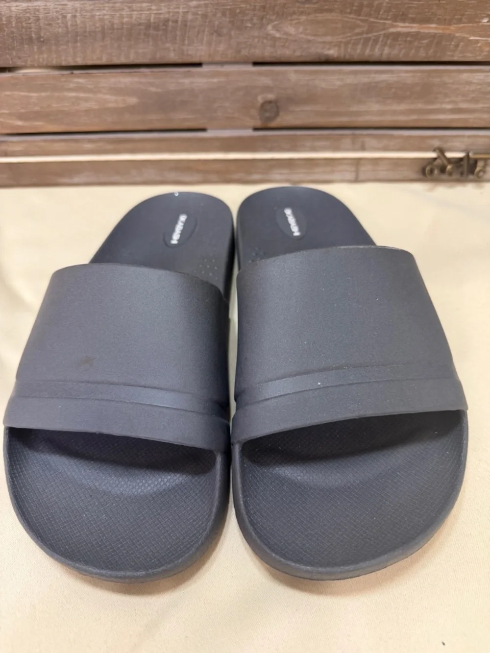 OKABASHI Surf Unisex Flip Flops Men’s Size 10